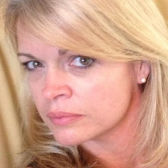 Meet your Posher, Paula - Picture 1 of 1